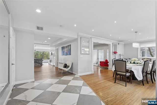 86 Crescent Avenue, Passaic, NJ 07055