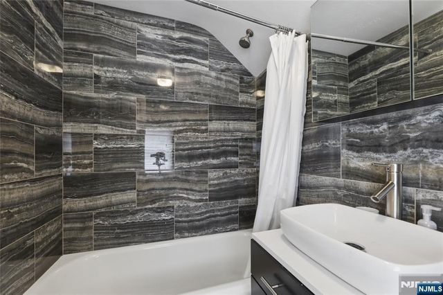 86 Crescent Avenue, Passaic, NJ 07055