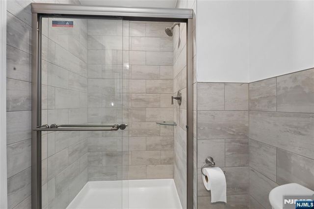 86 Crescent Avenue, Passaic, NJ 07055