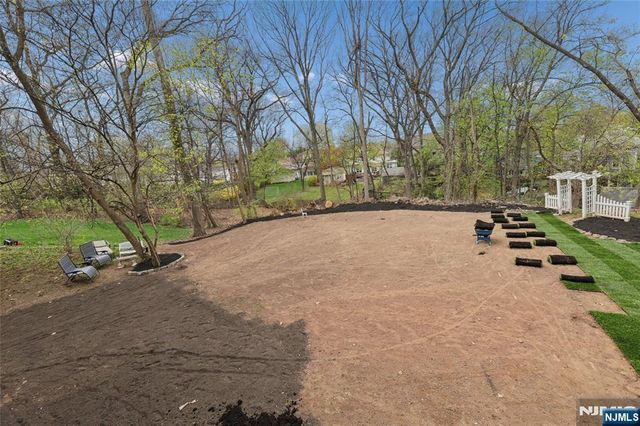 86 Crescent Avenue, Passaic, NJ 07055