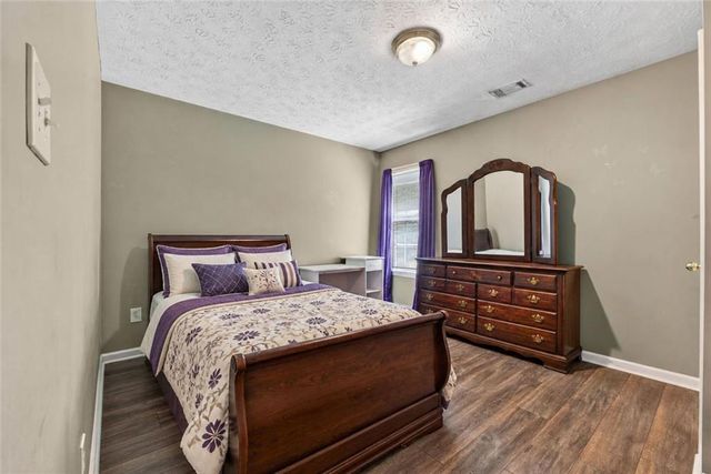 315 Wild Turkey Lane, Locust Grove, GA 30248