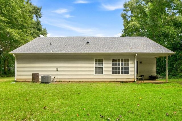 315 Wild Turkey Lane, Locust Grove, GA 30248