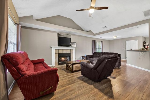 315 Wild Turkey Lane, Locust Grove, GA 30248