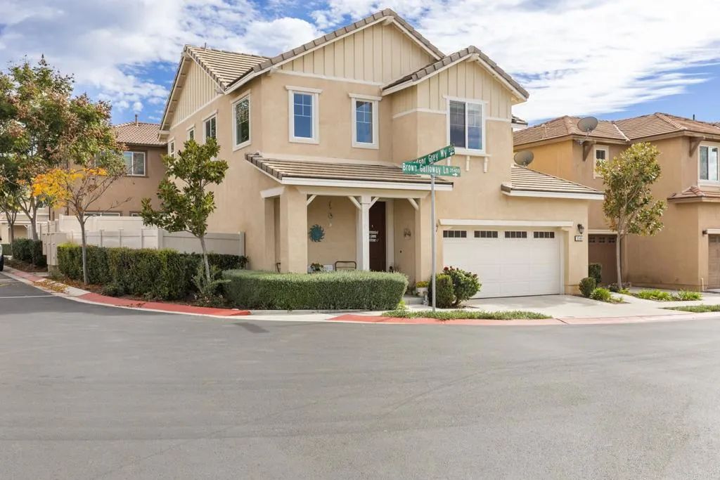 35461 Brown Galloway Ln, Fallbrook, CA 92028