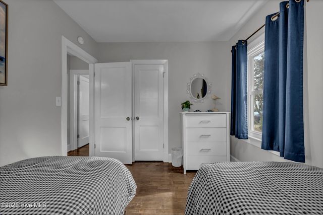 221 N 26th Street, Wilmington, NC 28405