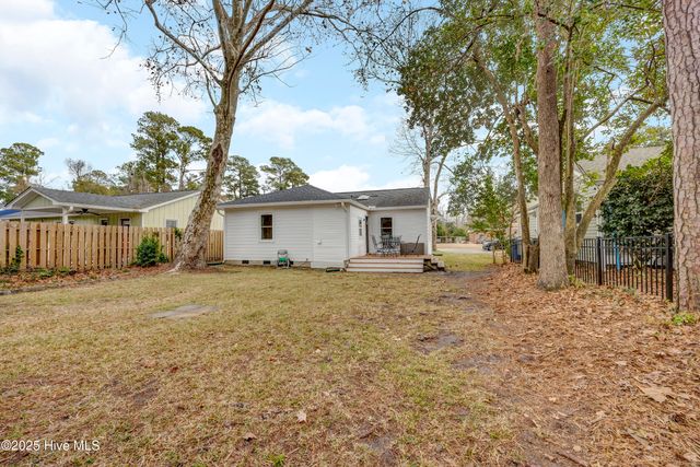 221 N 26th Street, Wilmington, NC 28405