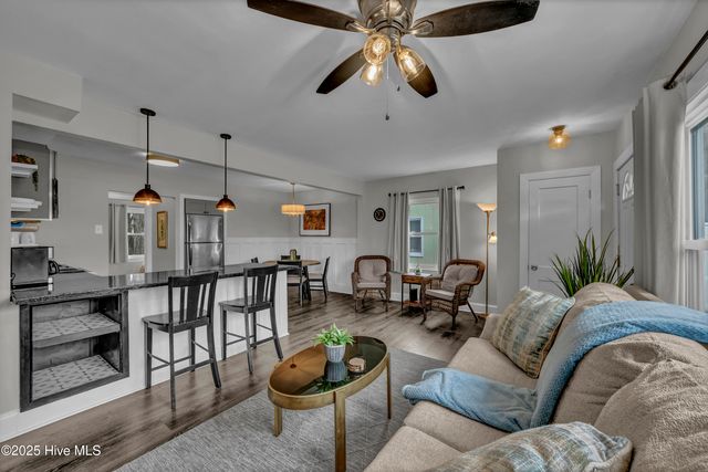 221 N 26th Street, Wilmington, NC 28405