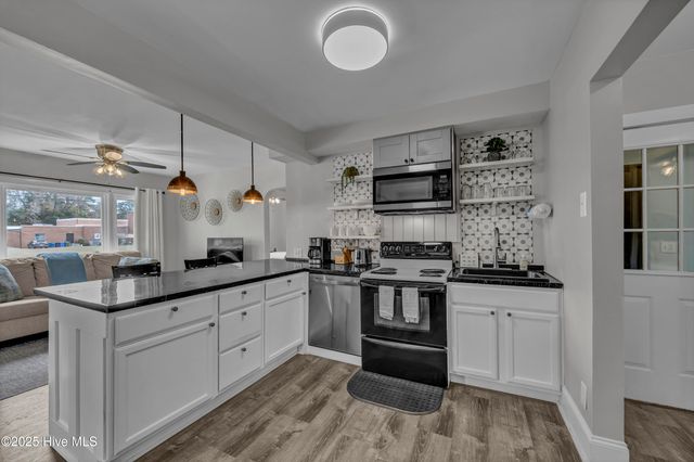 221 N 26th Street, Wilmington, NC 28405