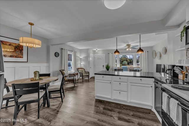 221 N 26th Street, Wilmington, NC 28405