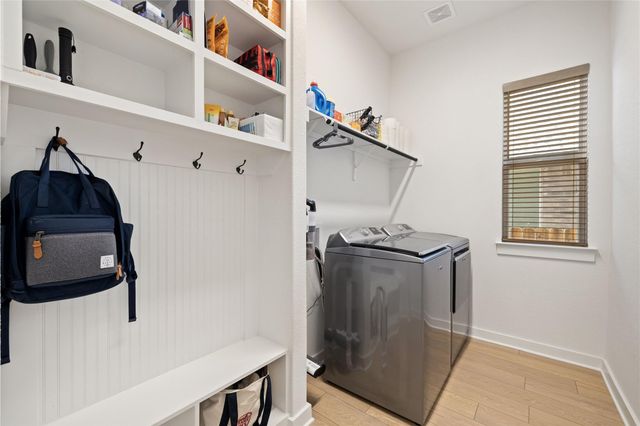 167 Darley Oak DR, Dripping Springs, TX 78620