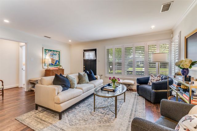 6347 Sudbury Drive, Dallas, TX 75214