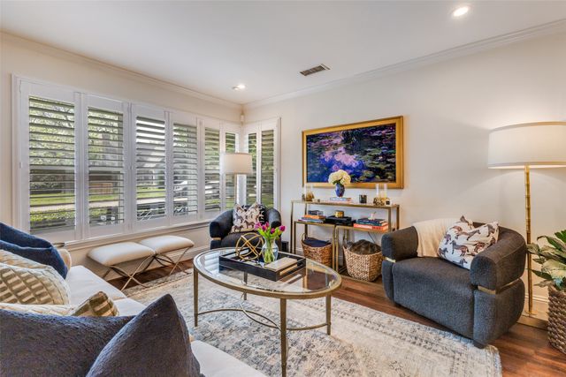 6347 Sudbury Drive, Dallas, TX 75214