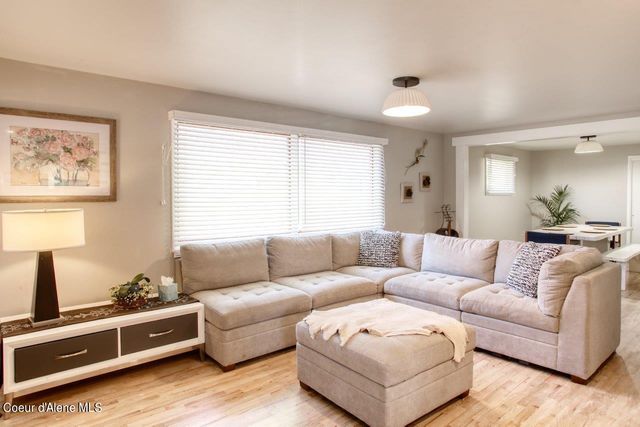 1415 E HARRISON AVE, Coeur D'alene, ID 83814