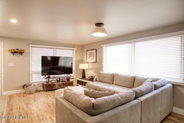 1415 E HARRISON AVE, Coeur D'alene, ID 83814