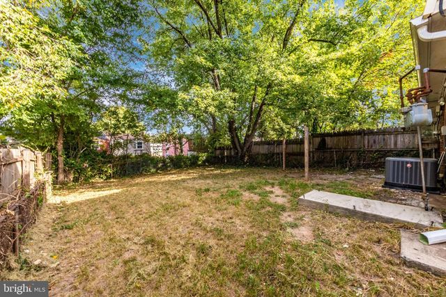 7702 BURNSIDE RD, Landover, MD 20785
