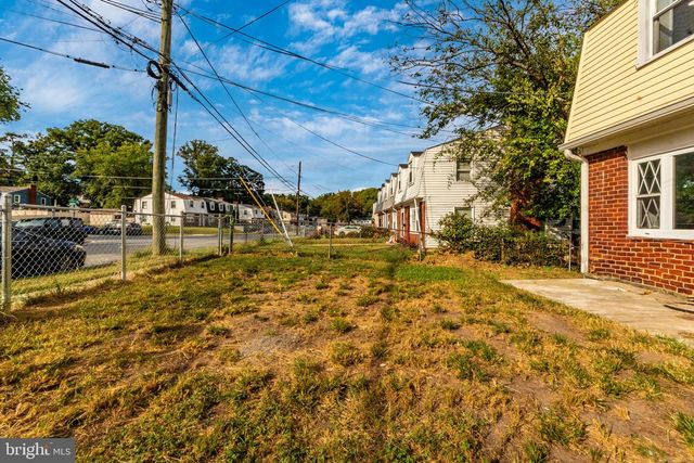 7702 BURNSIDE RD, Landover, MD 20785
