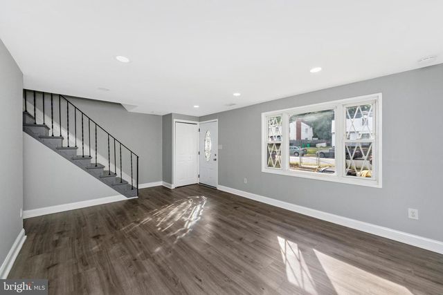 7702 BURNSIDE RD, Landover, MD 20785