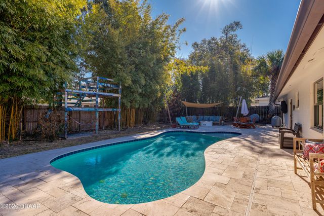 871 Lindenwood Circle E, Ormond Beach, FL 32174