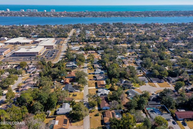 871 Lindenwood Circle E, Ormond Beach, FL 32174