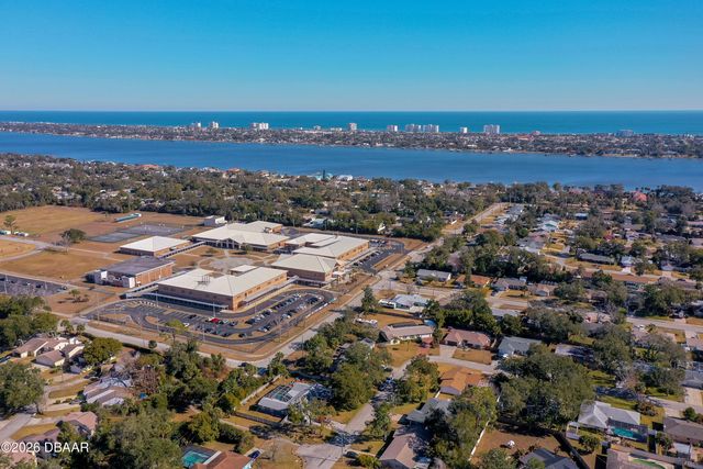 871 Lindenwood Circle E, Ormond Beach, FL 32174