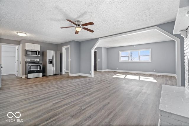 732 W 700 N, Fortville, IN 46040