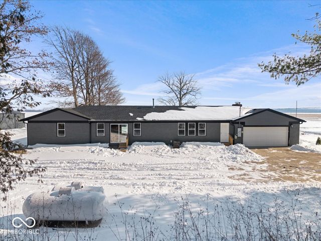 732 W 700 N, Fortville, IN 46040