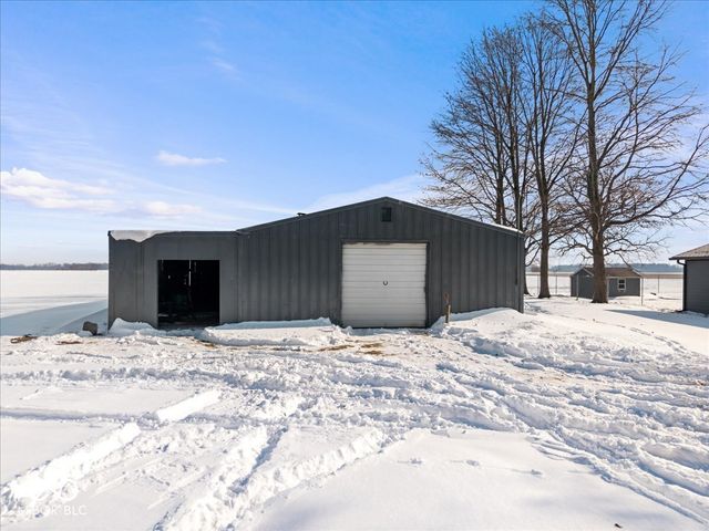 732 W 700 N, Fortville, IN 46040