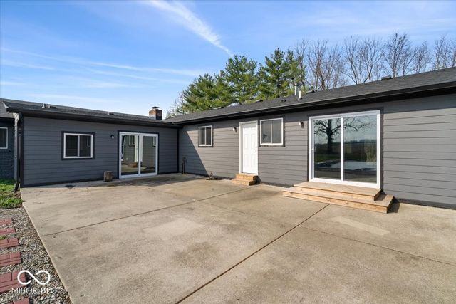 732 W 700 N, Fortville, IN 46040