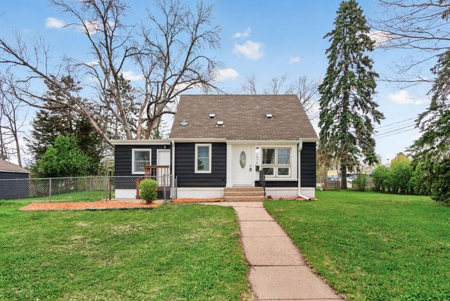 1475 Ivy Avenue E, North Saint Paul, MN 55106
