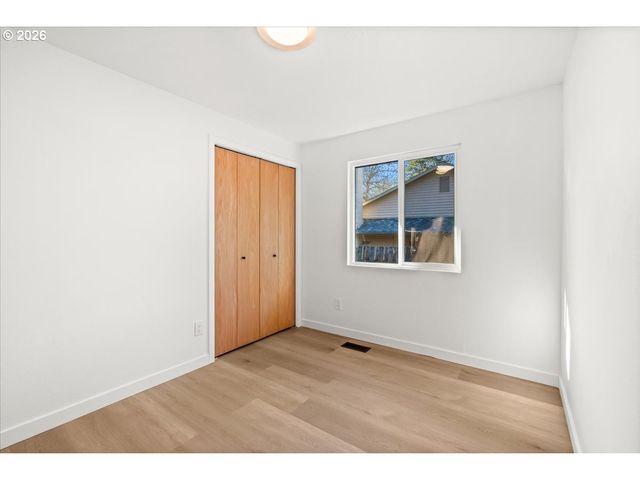 19340 Sw Wright St, Beaverton, OR 97078