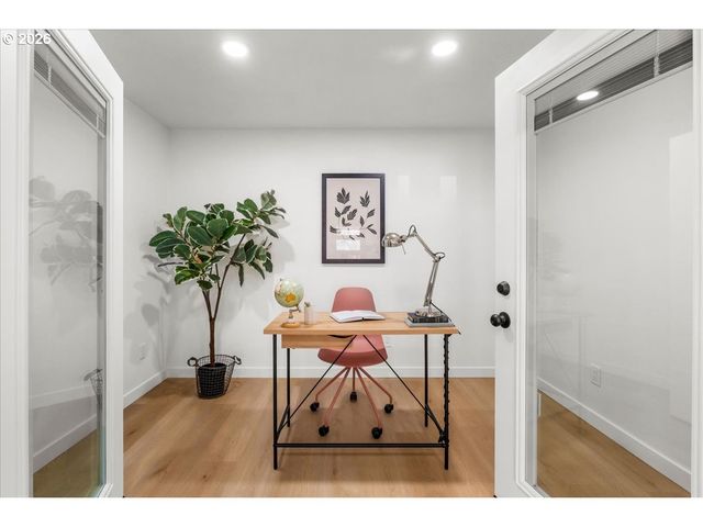 19340 Sw Wright St, Beaverton, OR 97078