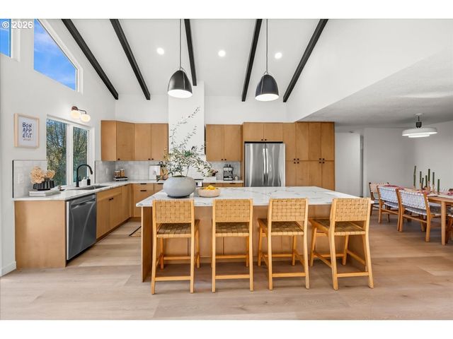 19340 Sw Wright St, Beaverton, OR 97078