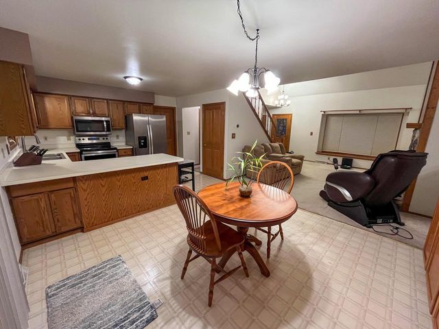 3605 15th AVENUE, South Milwaukee, WI 53172