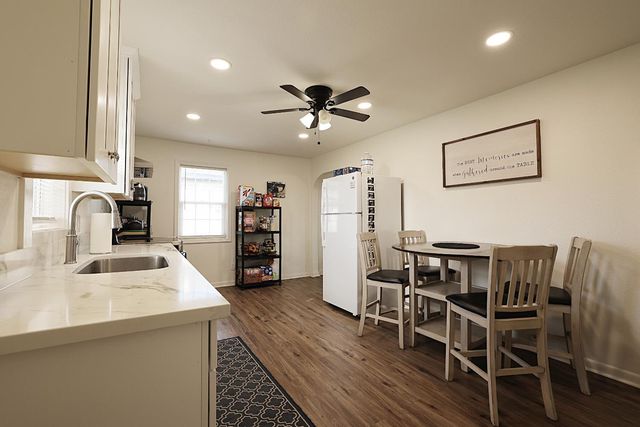 1116 Vito Ave, Modesto, CA 95351