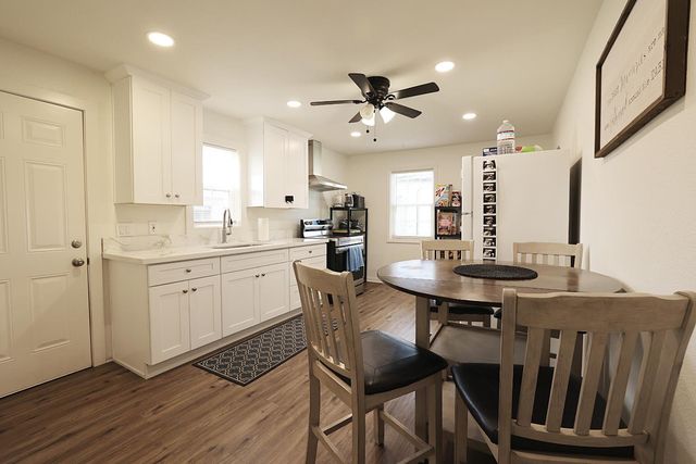 1116 Vito Ave, Modesto, CA 95351