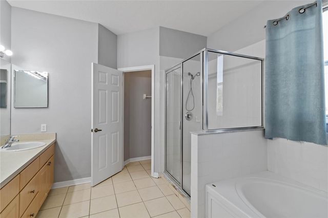 5214 60TH DRIVE E, Bradenton, FL 34203