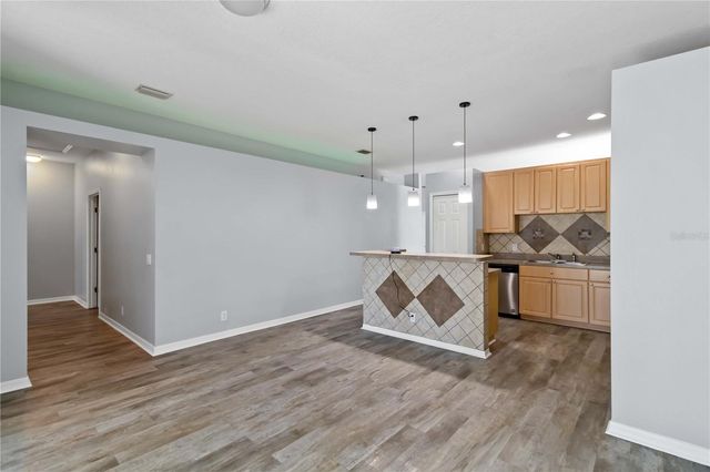 5214 60TH DRIVE E, Bradenton, FL 34203