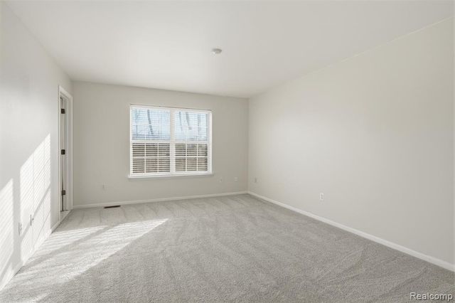 41260 Maplewood Drive 5, Canton, MI 48187