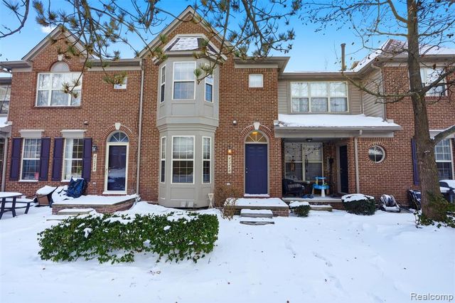 41260 Maplewood Drive 5, Canton, MI 48187