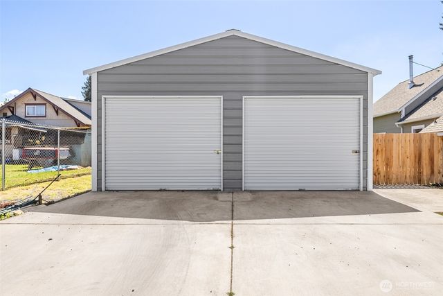 415 N Liberty Street, Port Angeles, WA 98362