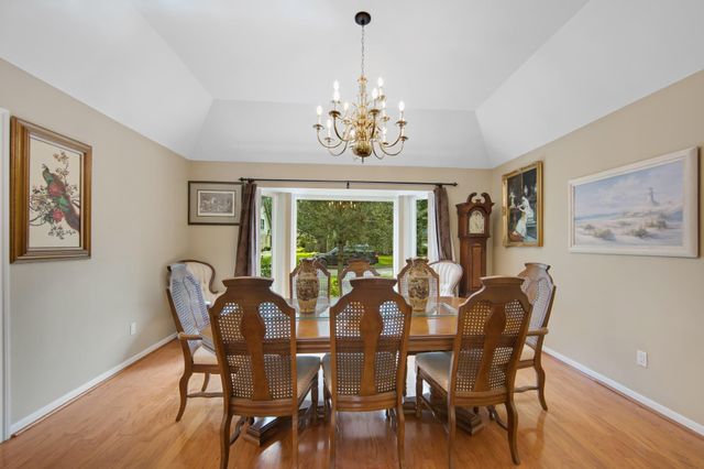 4334 Hill Forest Drive, Houston, TX 77345