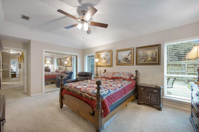 4334 Hill Forest Drive, Houston, TX 77345