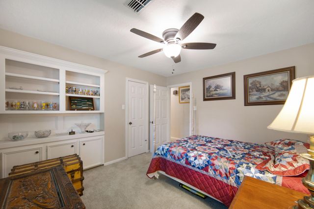 4334 Hill Forest Drive, Houston, TX 77345