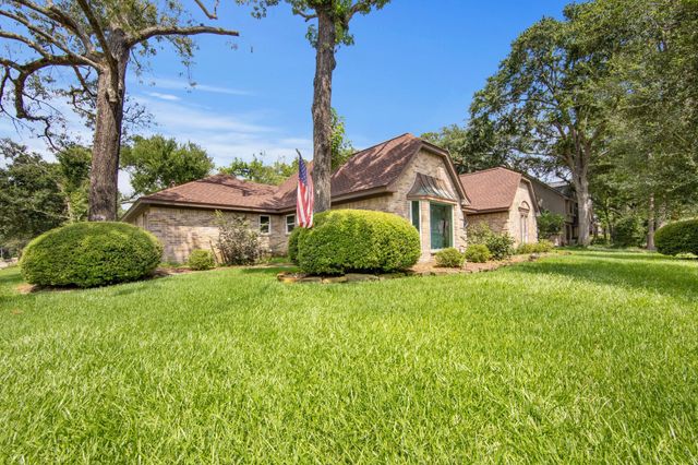 4334 Hill Forest Drive, Houston, TX 77345