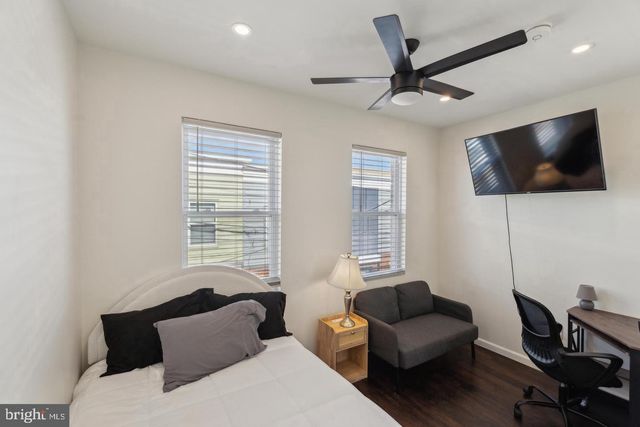 2420 HARLAN ST, Philadelphia, PA 19121