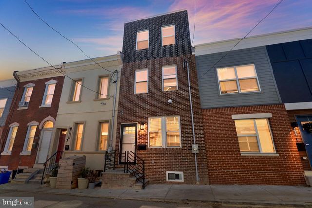 2420 HARLAN ST, Philadelphia, PA 19121