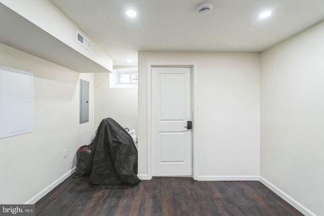 2420 HARLAN ST, Philadelphia, PA 19121