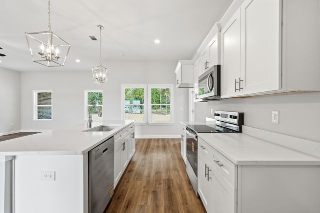 6106 Mildred's Way, Crestview, FL 32539