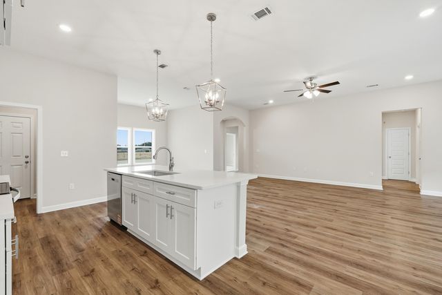 6106 Mildred's Way, Crestview, FL 32539