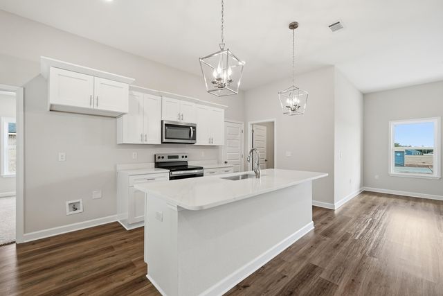 6106 Mildred's Way, Crestview, FL 32539